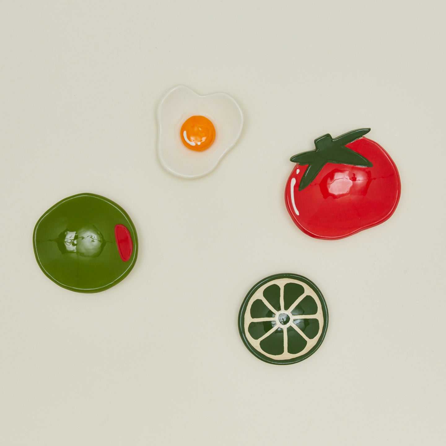 SMO Ceramics dish family
